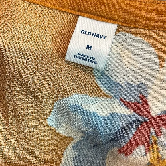 Old Navy Medium Dress - Picture 2 of 3